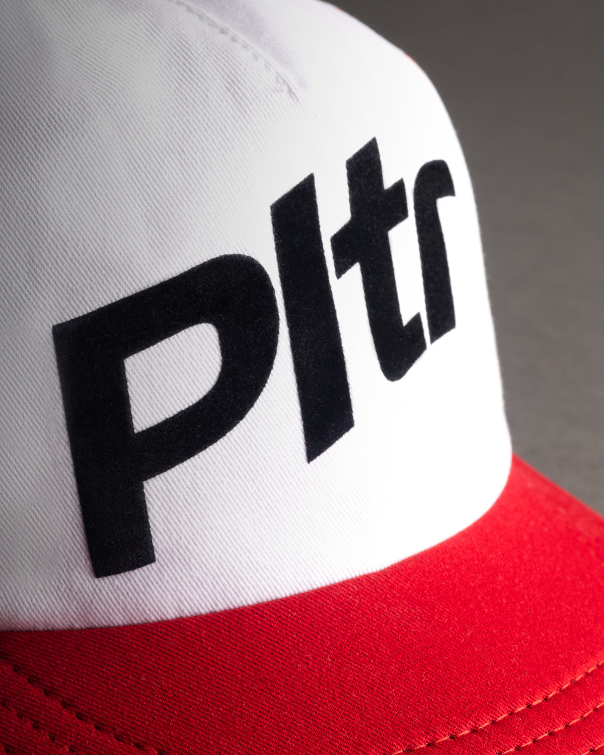 PLTR TRUCKER — RED