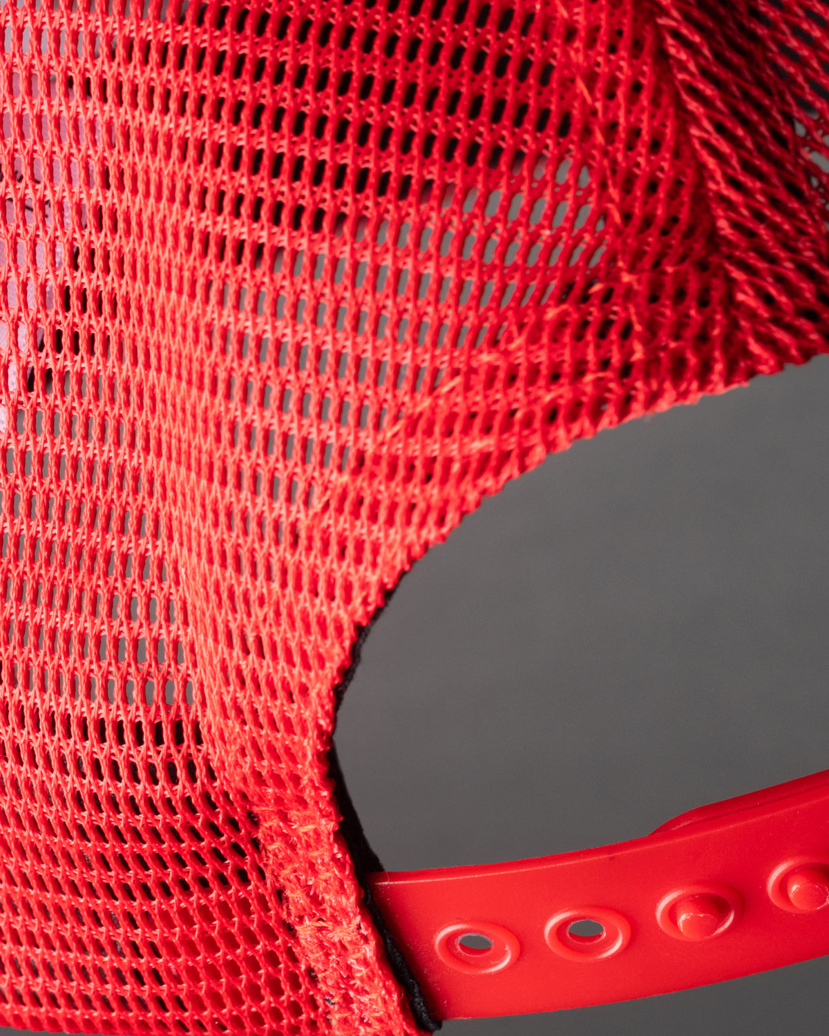 PLTR TRUCKER — RED