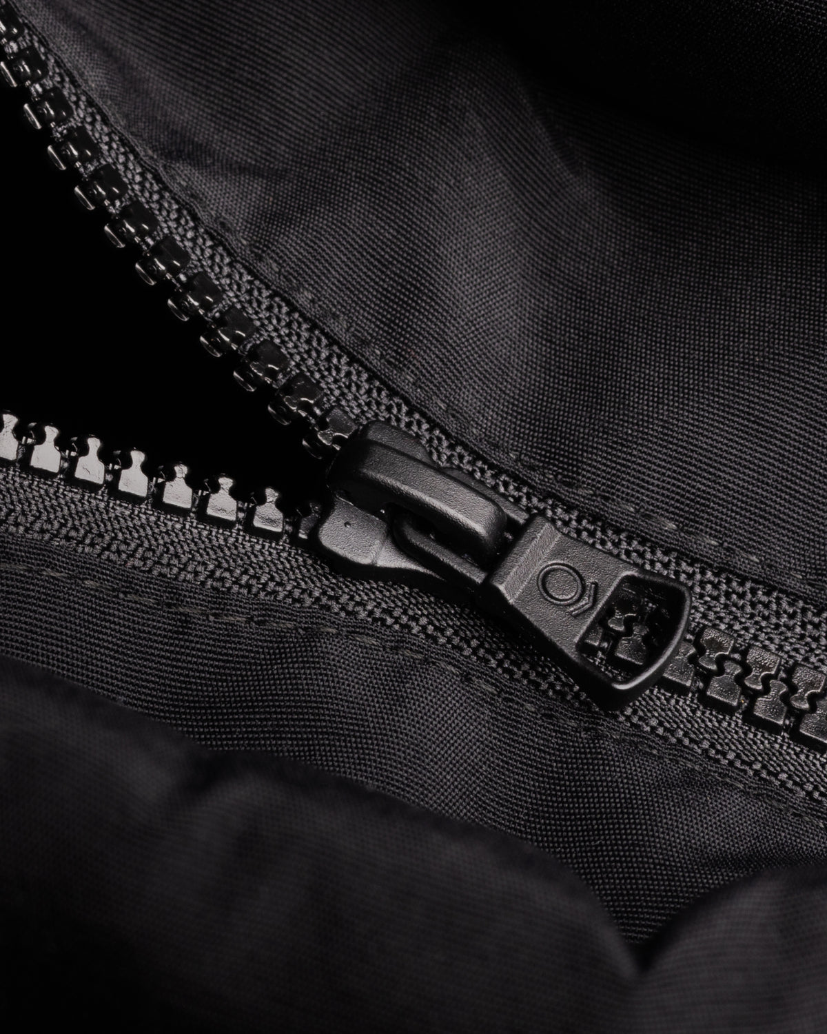 THE PLTR BAG STEALTH BLACK