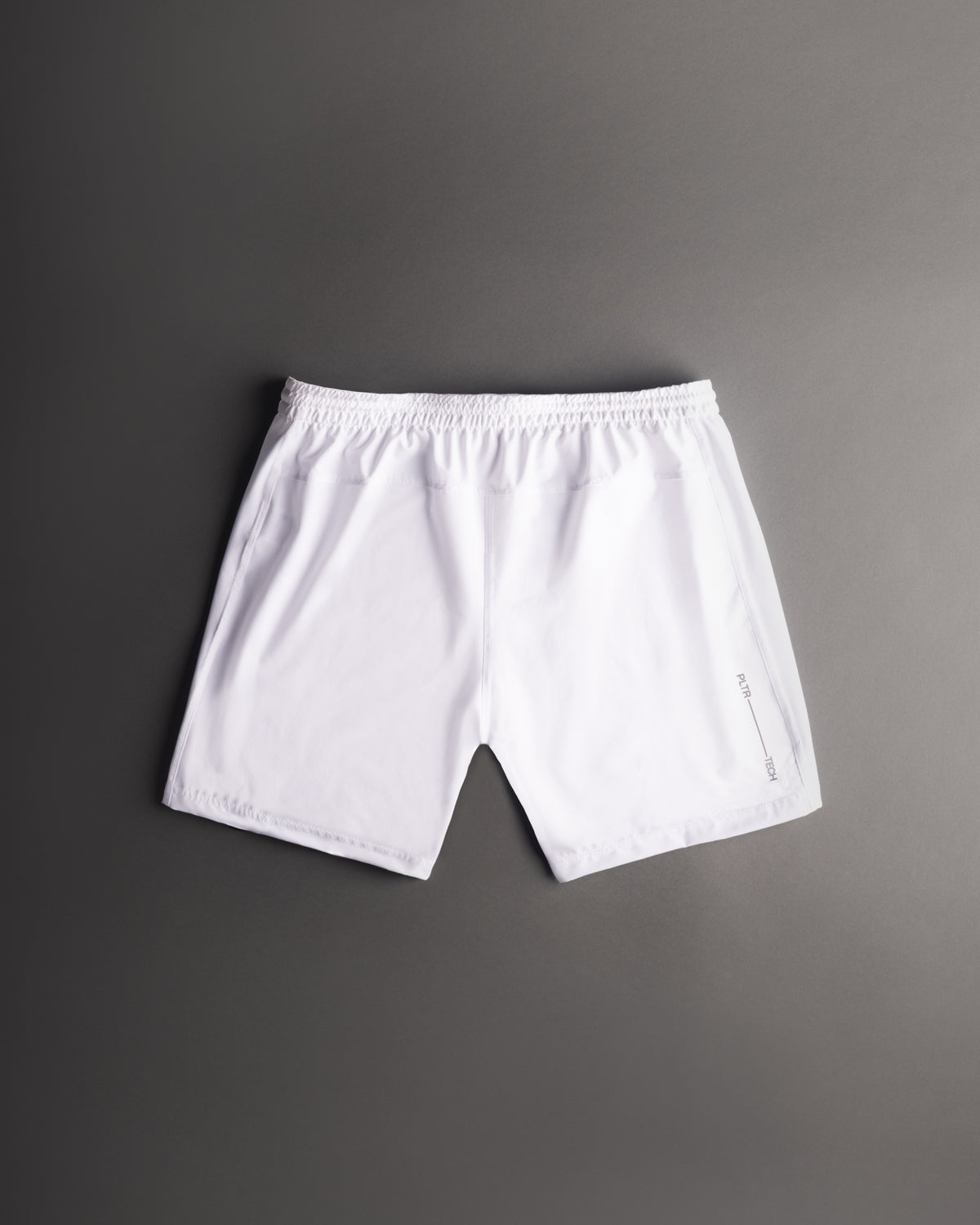 TECH PERFORMANCE SHORTS WHITE