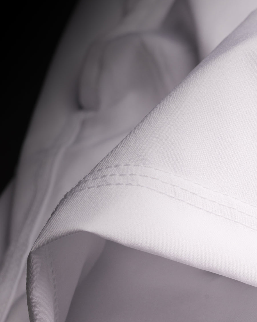 TECH PERFORMANCE SHORTS WHITE