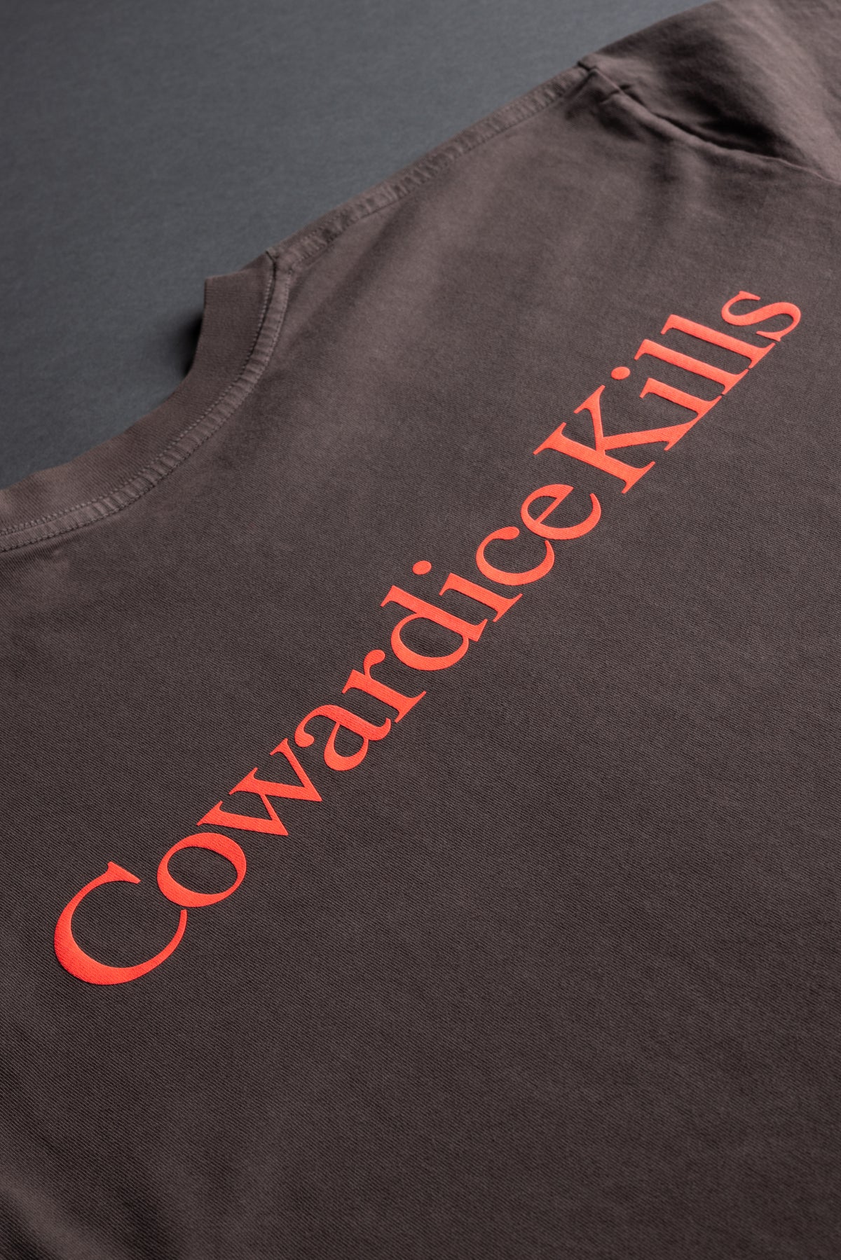 GEN 2 COWARDICE KILLS T-SHIRT - BROWN OVERDYE